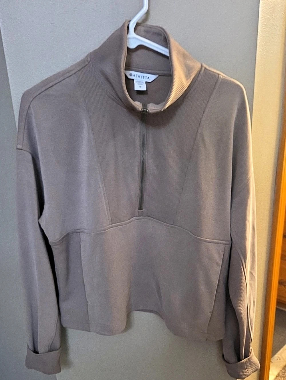 Athleta Half-Zip Pullover in Taupe Size Medium